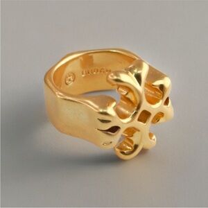 Tory Burch Gold Roxanne
Statement Ring